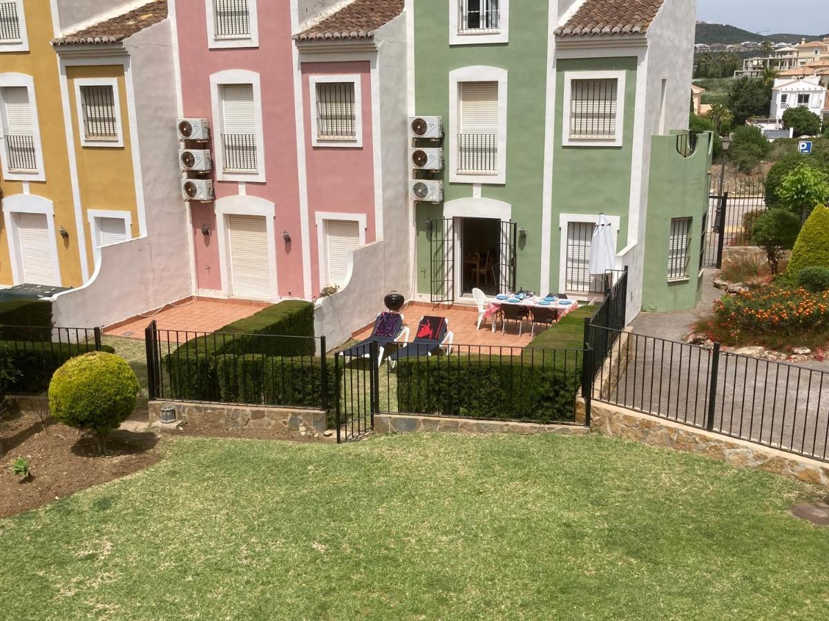 3 Storey Townhouse - Costa Del Sol Bahia de Casares Eksteriør billede