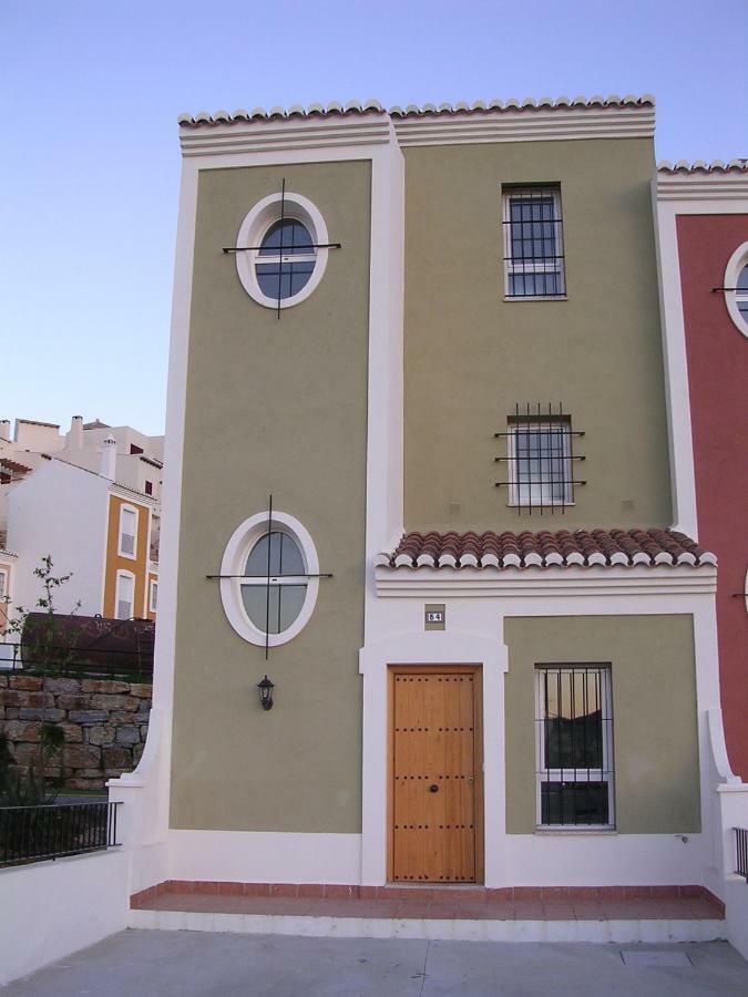 3 Storey Townhouse - Costa Del Sol Bahia de Casares Eksteriør billede